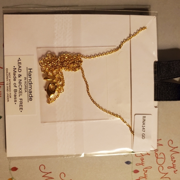 The " whales 🐋 tail 18k dip & tale on cardstock - Picture 9 of 9